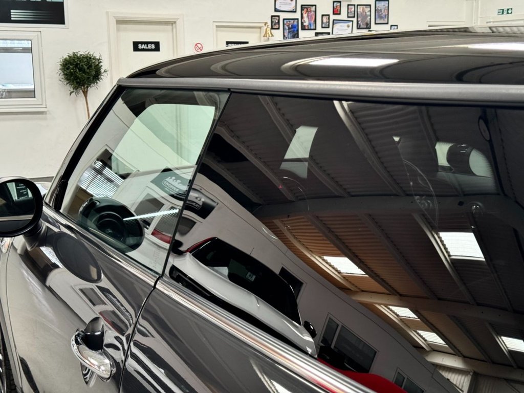 USED 2020 20 MINI HATCH COOPER 2.0 COOPER S SPORT 3d 190 BHP SAT NAV,+COMFORT+JCW PACKS