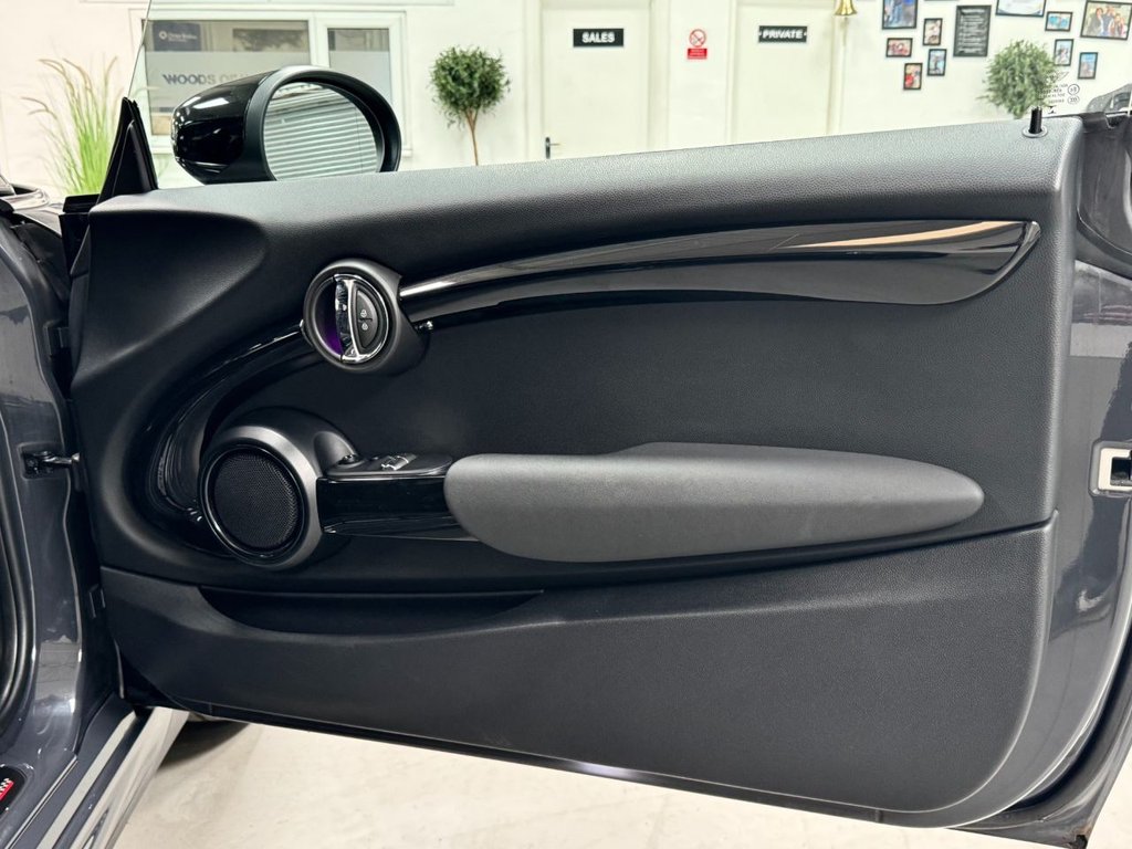 USED 2020 20 MINI HATCH COOPER 2.0 COOPER S SPORT 3d 190 BHP SAT NAV,+COMFORT+JCW PACKS