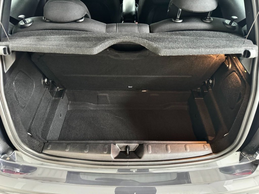 USED 2020 20 MINI HATCH COOPER 2.0 COOPER S SPORT 3d 190 BHP SAT NAV,+COMFORT+JCW PACKS