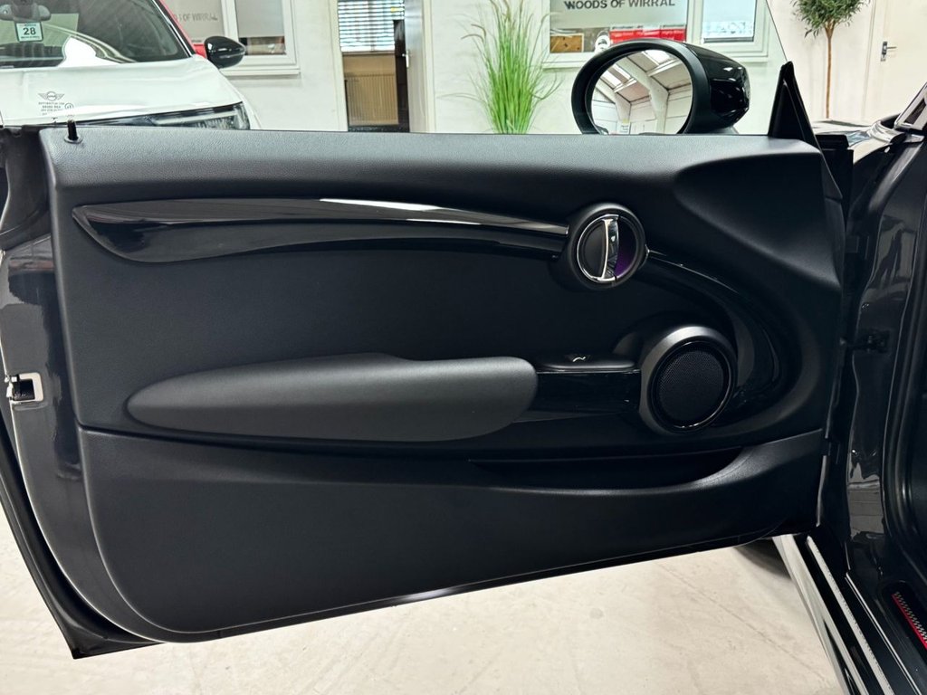 USED 2020 20 MINI HATCH COOPER 2.0 COOPER S SPORT 3d 190 BHP SAT NAV,+COMFORT+JCW PACKS