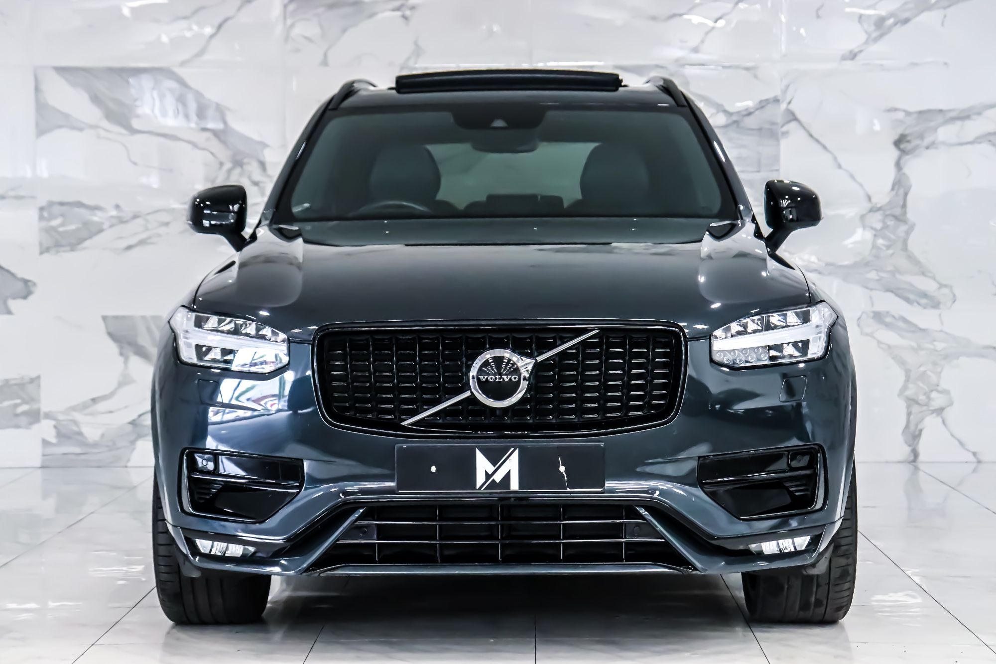 2021 Volvo Xc90 B5 R-Design Pro Awd Mhev £37,995