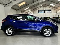 USED 2014 14 NISSAN QASHQAI 1.2 ACENTA PREMIUM DIG-T 5d 113 BHP 17" ALLOYS+SAT NAV+PAN ROOF