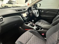 USED 2014 14 NISSAN QASHQAI 1.2 ACENTA PREMIUM DIG-T 5d 113 BHP 17" ALLOYS+SAT NAV+PAN ROOF