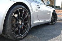 USED 2012 P PORSCHE 911 3.8 CARRERA S PDK 2d 400 BHP GT SILVER / SPORTS EXHAUST