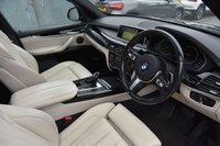 USED 2015 BMW X5 3.0 XDRIVE40D M SPORT 5d 309 BHP Full Service History | Individual Ruby Black | Electric Panoramic Sunroof | 360 Camera (Surround View) | Virtual Cokcpit | White Leather Seals | 7 Seater