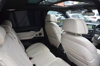 USED 2015 BMW X5 3.0 XDRIVE40D M SPORT 5d 309 BHP Full Service History | Individual Ruby Black | Electric Panoramic Sunroof | 360 Camera (Surround View) | Virtual Cokcpit | White Leather Seals | 7 Seater