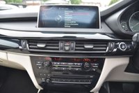 USED 2015 BMW X5 3.0 XDRIVE40D M SPORT 5d 309 BHP Full Service History | Individual Ruby Black | Electric Panoramic Sunroof | 360 Camera (Surround View) | Virtual Cokcpit | White Leather Seals | 7 Seater