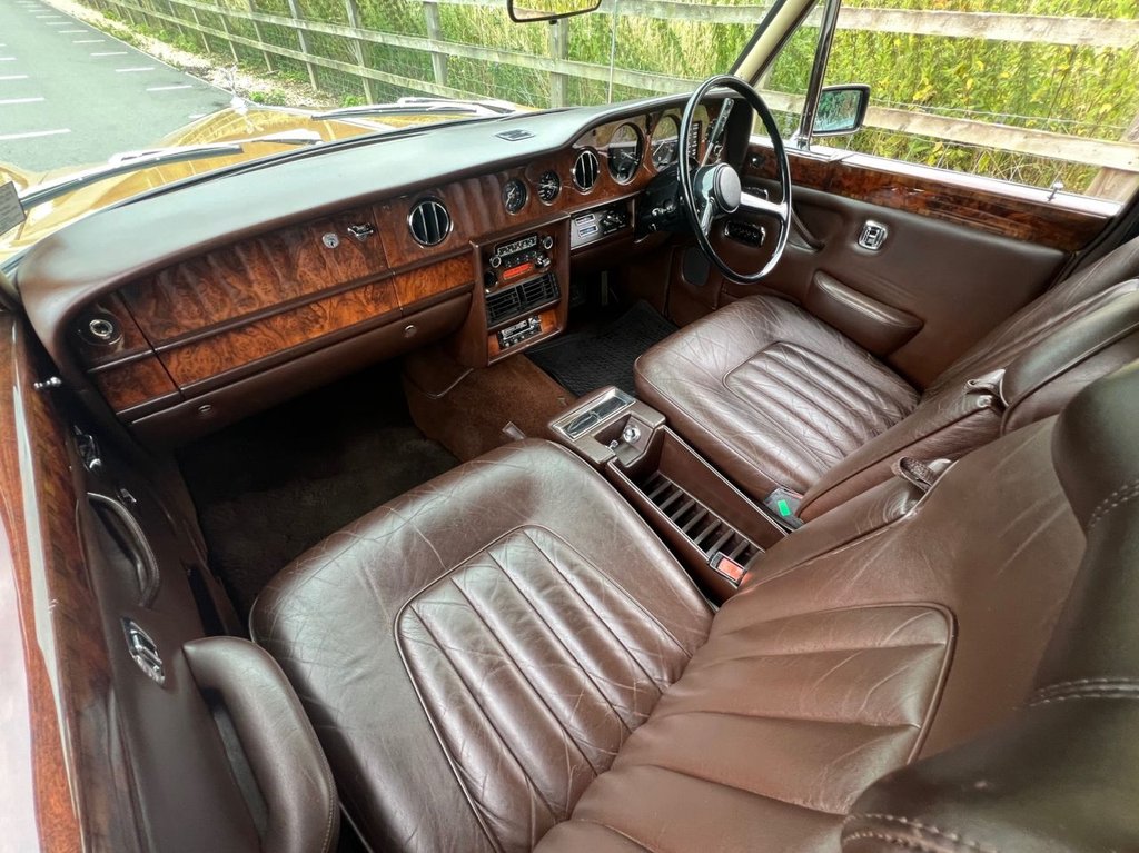 USED 1980 ROLLS-ROYCE SILVER SHADOW II // 6800cc V8 // 4d // px swap 