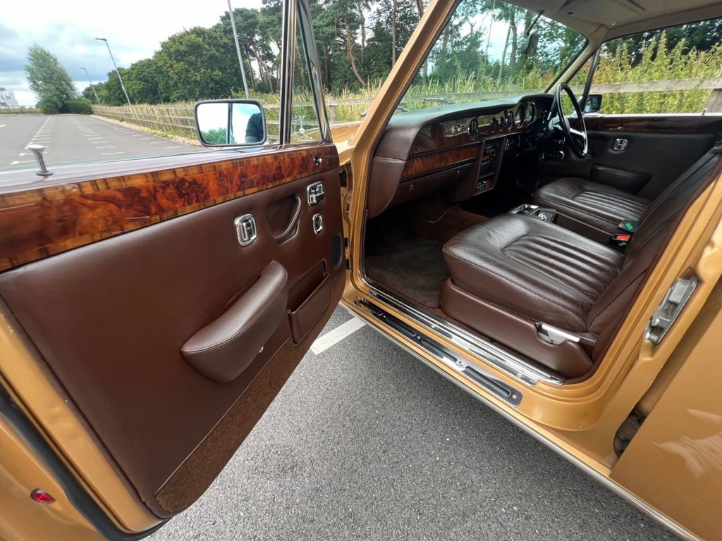 USED 1980 ROLLS-ROYCE SILVER SHADOW II // 6800cc V8 // 4d // px swap 