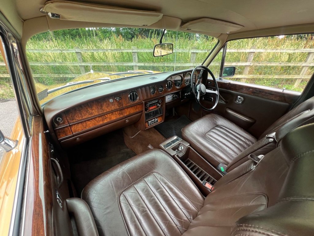 USED 1980 ROLLS-ROYCE SILVER SHADOW II // 6800cc V8 // 4d // px swap 