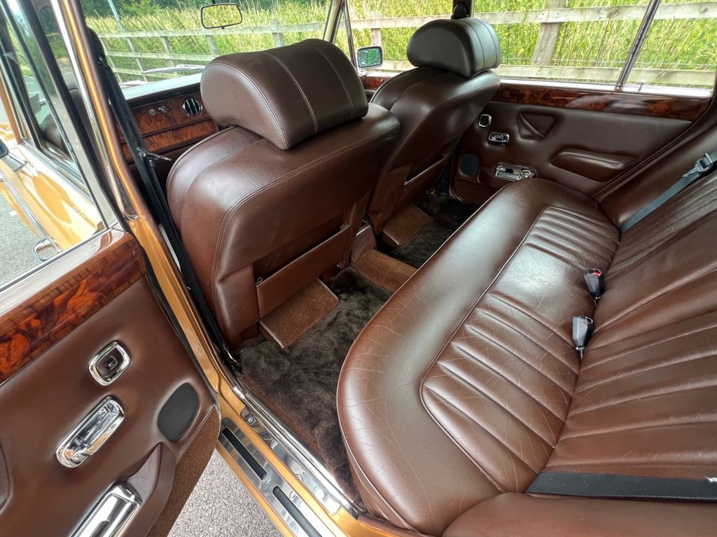 USED 1980 ROLLS-ROYCE SILVER SHADOW II // 6800cc V8 // 4d // px swap 