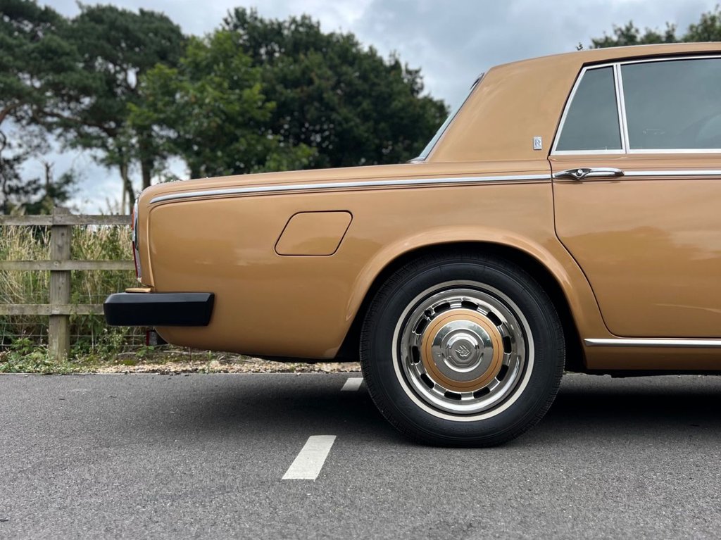 USED 1980 ROLLS-ROYCE SILVER SHADOW II // 6800cc V8 // 4d // px swap 