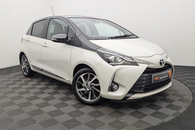2019 69 TOYOTA YARIS 1.5 VVT-I Y20 5d 110 BHP DAB Bluetooth