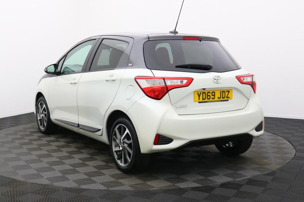 USED 2019 69 TOYOTA YARIS 1.5 VVT-I Y20 5d 110 BHP DAB Bluetooth