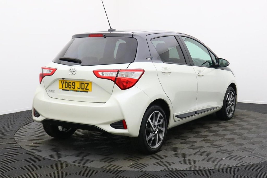 USED 2019 69 TOYOTA YARIS 1.5 VVT-I Y20 5d 110 BHP DAB Bluetooth