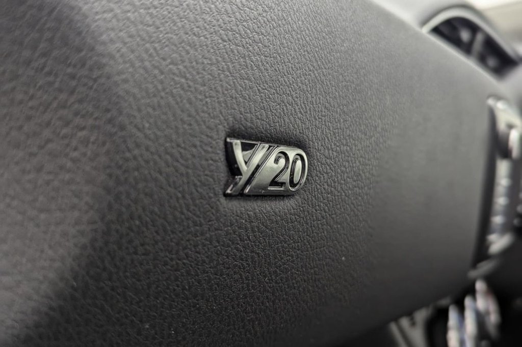 USED 2019 69 TOYOTA YARIS 1.5 VVT-I Y20 5d 110 BHP DAB Bluetooth