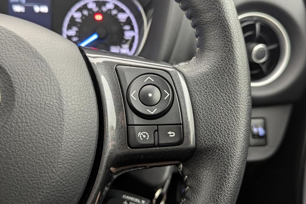 USED 2019 69 TOYOTA YARIS 1.5 VVT-I Y20 5d 110 BHP DAB Bluetooth