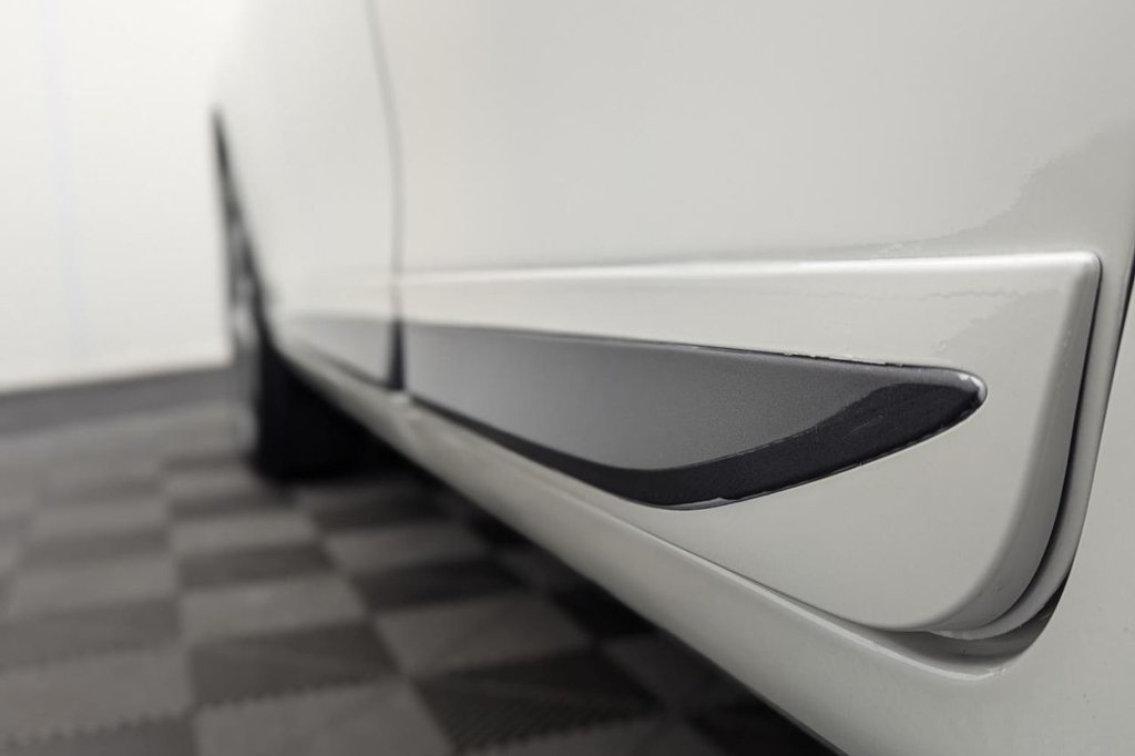 USED 2019 69 TOYOTA YARIS 1.5 VVT-I Y20 5d 110 BHP DAB Bluetooth
