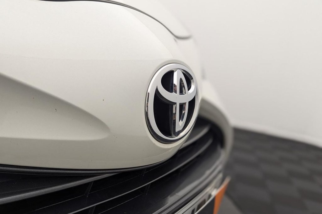 USED 2019 69 TOYOTA YARIS 1.5 VVT-I Y20 5d 110 BHP DAB Bluetooth