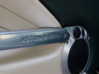 USED 2004 04 ASTON MARTIN VANQUISH 5.9 V12 2d 460 BHP FULL ASTON HISTORY, TWO TONE LEATHER, FASCIA COLOUR IN EXTERIOR COLOUR, PARK SENSORS, LINN 700 WATT AUDO, PENTLAND GREEN - STUNNING!!