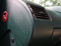 USED 2004 04 ASTON MARTIN VANQUISH 5.9 V12 2d 460 BHP FULL ASTON HISTORY, TWO TONE LEATHER, FASCIA COLOUR IN EXTERIOR COLOUR, PARK SENSORS, LINN 700 WATT AUDO, PENTLAND GREEN - STUNNING!!