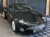 USED 2004 04 ASTON MARTIN VANQUISH 5.9 V12 2d 460 BHP FULL ASTON HISTORY, TWO TONE LEATHER, FASCIA COLOUR IN EXTERIOR COLOUR, PARK SENSORS, LINN 700 WATT AUDO, PENTLAND GREEN - STUNNING!!