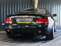 USED 2004 04 ASTON MARTIN VANQUISH 5.9 V12 2d 460 BHP FULL ASTON HISTORY, TWO TONE LEATHER, FASCIA COLOUR IN EXTERIOR COLOUR, PARK SENSORS, LINN 700 WATT AUDO, PENTLAND GREEN - STUNNING!!