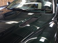USED 2004 04 ASTON MARTIN VANQUISH 5.9 V12 2d 460 BHP FULL ASTON HISTORY, TWO TONE LEATHER, FASCIA COLOUR IN EXTERIOR COLOUR, PARK SENSORS, LINN 700 WATT AUDO, PENTLAND GREEN - STUNNING!!