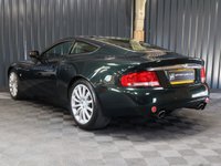 USED 2004 04 ASTON MARTIN VANQUISH 5.9 V12 2d 460 BHP FULL ASTON HISTORY, TWO TONE LEATHER, FASCIA COLOUR IN EXTERIOR COLOUR, PARK SENSORS, LINN 700 WATT AUDO, PENTLAND GREEN - STUNNING!!