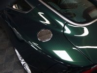 USED 2004 04 ASTON MARTIN VANQUISH 5.9 V12 2d 460 BHP FULL ASTON HISTORY, TWO TONE LEATHER, FASCIA COLOUR IN EXTERIOR COLOUR, PARK SENSORS, LINN 700 WATT AUDO, PENTLAND GREEN - STUNNING!!