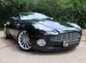 USED 2004 04 ASTON MARTIN VANQUISH 5.9 V12 2d 460 BHP FULL ASTON HISTORY, TWO TONE LEATHER, FASCIA COLOUR IN EXTERIOR COLOUR, PARK SENSORS, LINN 700 WATT AUDO, PENTLAND GREEN - STUNNING!!