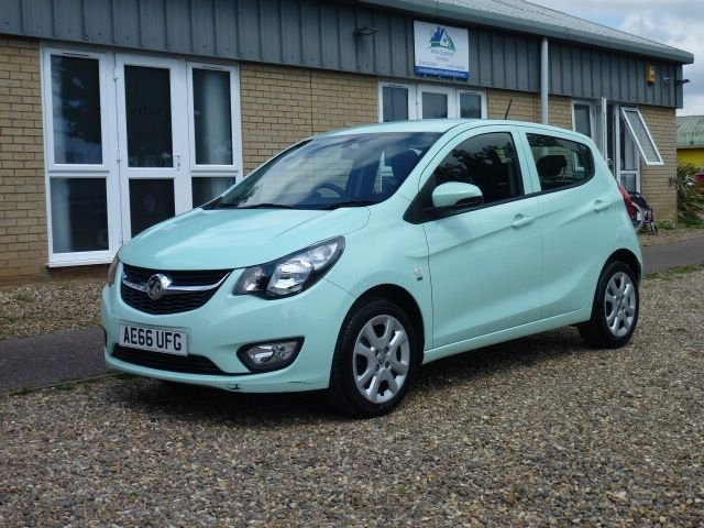 2016 66 Vauxhall Viva 1.0 SE AC 5d 74 BHP