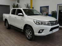 USED 2020 20 TOYOTA HI-LUX 2.4 INVINCIBLE 4WD D-4D DCB 147 BHP STUNNING EXAMPLE SAT NAV REAR CAMERA ANDROID APPLE CARPLAY REAR VIEW CAMERA 1 OWNER EXCELLENT SERVICE HISTORY TOYOTA WARRANTY TILL JULY 2030
