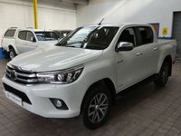 USED 2020 20 TOYOTA HI-LUX 2.4 INVINCIBLE 4WD D-4D DCB 147 BHP STUNNING EXAMPLE SAT NAV REAR CAMERA ANDROID APPLE CARPLAY REAR VIEW CAMERA 1 OWNER EXCELLENT SERVICE HISTORY TOYOTA WARRANTY TILL JULY 2030