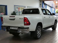 USED 2020 20 TOYOTA HI-LUX 2.4 INVINCIBLE 4WD D-4D DCB 147 BHP STUNNING EXAMPLE SAT NAV REAR CAMERA ANDROID APPLE CARPLAY REAR VIEW CAMERA 1 OWNER EXCELLENT SERVICE HISTORY TOYOTA WARRANTY TILL JULY 2030