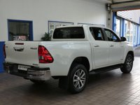 USED 2020 20 TOYOTA HI-LUX 2.4 INVINCIBLE 4WD D-4D DCB 147 BHP STUNNING EXAMPLE SAT NAV REAR CAMERA ANDROID APPLE CARPLAY REAR VIEW CAMERA 1 OWNER EXCELLENT SERVICE HISTORY TOYOTA WARRANTY TILL JULY 2030