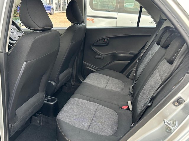 2013 Kia Picanto - Photo 10