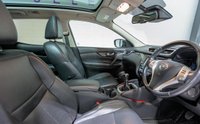 USED 2017 17 NISSAN QASHQAI 1.6 DCI TEKNA 5d 128 BHP +FSH+ONLY &pound;35 ROAD TAX+HEAT SEATS+