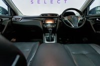 USED 2017 17 NISSAN QASHQAI 1.6 DCI TEKNA 5d 128 BHP +FSH+ONLY &pound;35 ROAD TAX+HEAT SEATS+