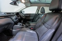 USED 2017 17 NISSAN QASHQAI 1.6 DCI TEKNA 5d 128 BHP +FSH+ONLY &pound;35 ROAD TAX+HEAT SEATS+