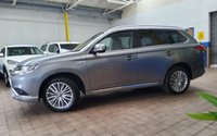 USED 2021 21 MITSUBISHI OUTLANDER 2.4 PHEV DESIGN 5d 222 BHP APP SAT NAV ANDROID APPLE CARPLAY REAR VIEW CAMERA HEATED SEATS CRUISE CONTROL 1 OWNER SERVICE HISTORY MITSUBISHI WARRANTY