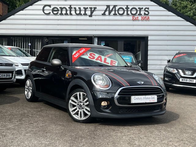 2017 17 MINI Hatch Cooper 1.5 COOPER D SEVEN 3dr