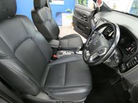 USED 2021 21 MITSUBISHI OUTLANDER 2.4 PHEV DYNAMIC 5d 222 BHP 4WD APP SAT NAV LEATHER HEATED SEATS REAR VIEW CAMERA 1 OWNER SERVICE HISTORY MITSUBISHI WARRANTY TILL MAY 2026