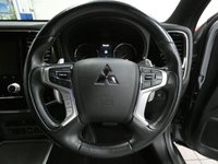 USED 2021 21 MITSUBISHI OUTLANDER 2.4 PHEV DYNAMIC 5d 222 BHP 4WD APP SAT NAV LEATHER HEATED SEATS REAR VIEW CAMERA 1 OWNER SERVICE HISTORY MITSUBISHI WARRANTY TILL MAY 2026