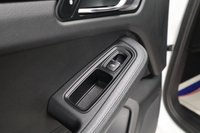 USED 2015 C PORSCHE MACAN 2.0 PDK 5d 237 BHP 