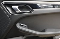 USED 2015 C PORSCHE MACAN 2.0 PDK 5d 237 BHP 
