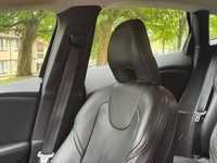 USED 2017 17 VOLVO V40 2.0 D2 INSCRIPTION 5d 118 BHP 