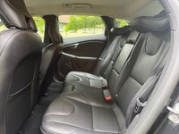 USED 2017 17 VOLVO V40 2.0 D2 INSCRIPTION 5d 118 BHP 