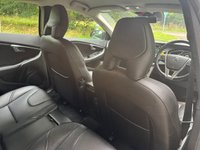 USED 2017 17 VOLVO V40 2.0 D2 INSCRIPTION 5d 118 BHP 