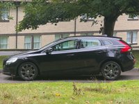 USED 2017 17 VOLVO V40 2.0 D2 INSCRIPTION 5d 118 BHP 